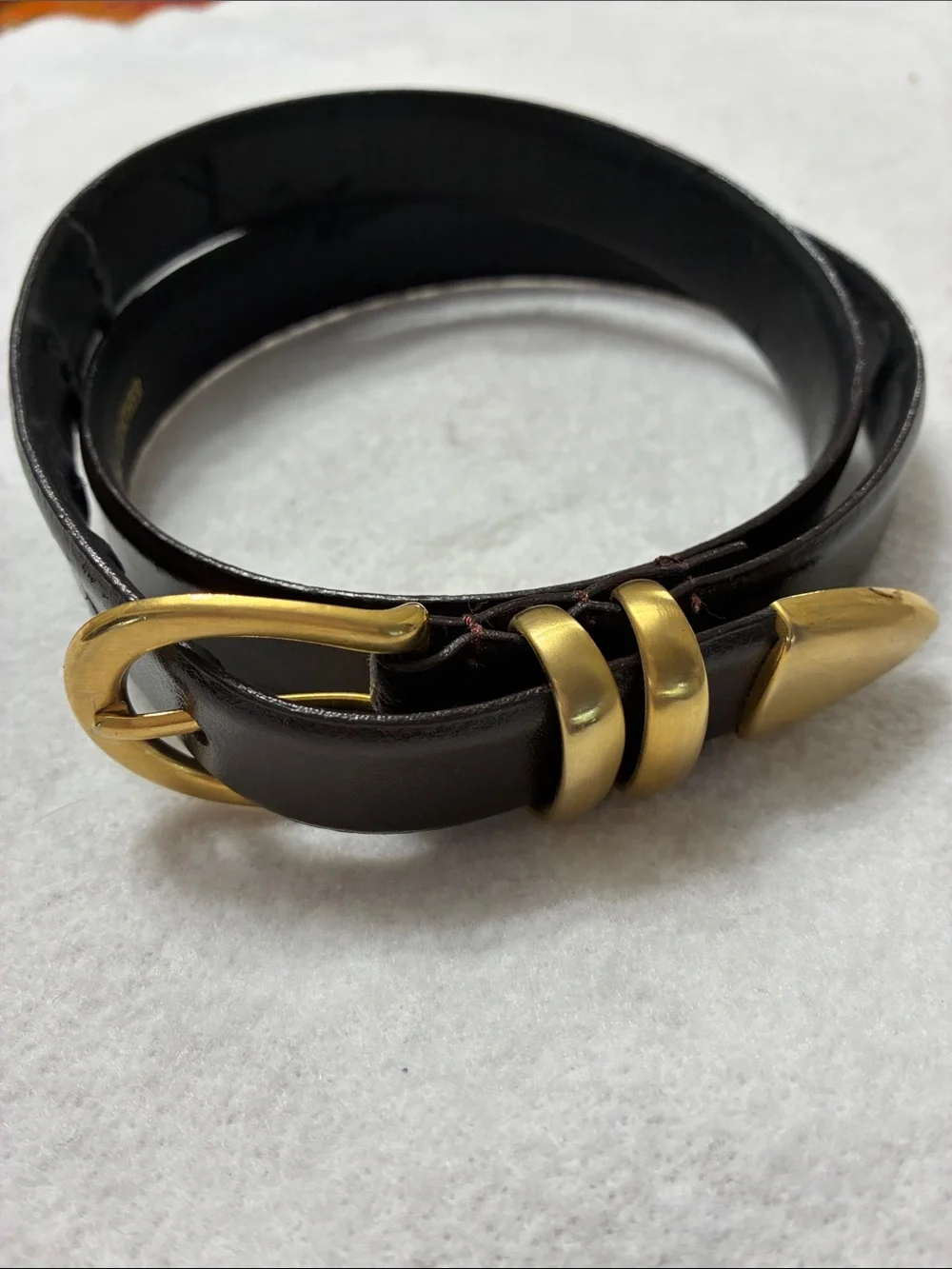 Women’ Dark Brown Leather Belt with Gold Buckle. Vintage the Ritz Accessory Coll